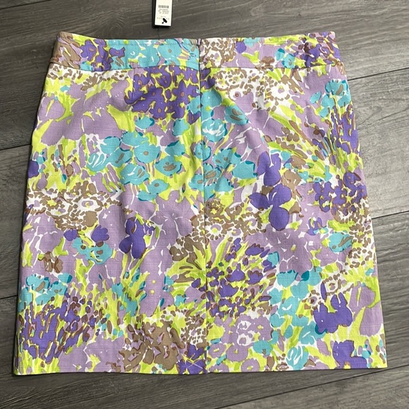 Talbots Watercolor Stretchy Floral Skirt - Picture 2 of 5